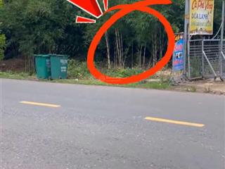 Quá đã luôn rồi. hơn 800m2 mặt tiền đường nhựa 16m, dân cư cực kì đông giá 750 triệu
