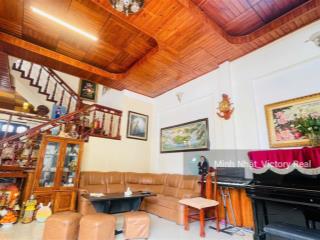 Bán villa 2 mặt tiền chính, sang trọng, đẳng cấp cách hồ xuân hương 500m