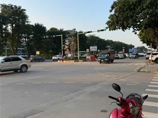 Bán nhà đẹp trung tâm thị trấn đông anh vị trí vàng, giá chỉ 18.5 tỷ