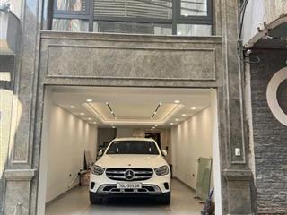 Bán Nhà Phân Lô Hoàng Quốc Việt - Cầu Giấy, 8T Thang Máy, 4PN, Full Đồ, Sổ Đỏ, Ở Luôn