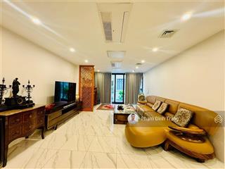 Bán nhà phân lô đỗ quang 50m2 x 5 tầng  mt 4m giá 20.5 tỷ, nhà 2 mặt thoáng, ngõ thông kinh doanh