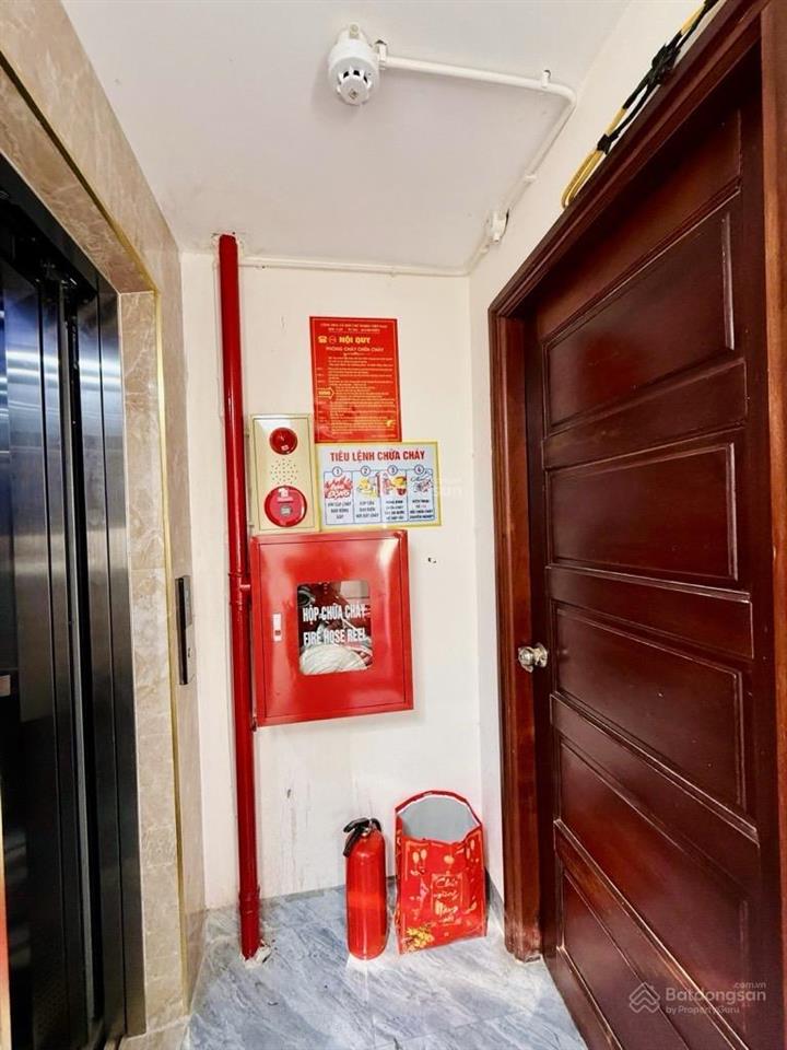 Chung cư dòng tiền 50 m 9 phòng, thang máy 6 tầng đầy đủ pccc thoát hiểm giá 12 tỷ