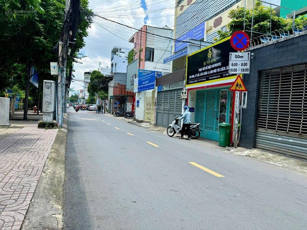 Bán nhà mt đặng văn ngữ, phú nhuận  dt 5x24m  cn 110.7m2  4 tầng  hđt 60tr/th  giá 27,5 tỷ