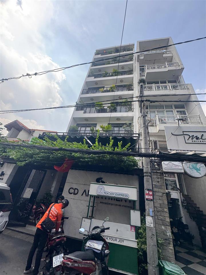 Bán tòa chdv hẻm vip 339/ lê văn sỹ, q3  dt 7x16m  cn 115m2, 5 tầng  tn 100tr/th  giá 32 tỷ