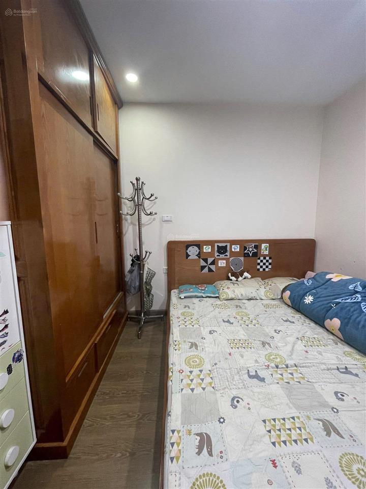 Bán căn hộ chung cư osaka complex 48 ngọc hồi  hoàng liệt, dt 56m2 2pn 1vs full nội thất