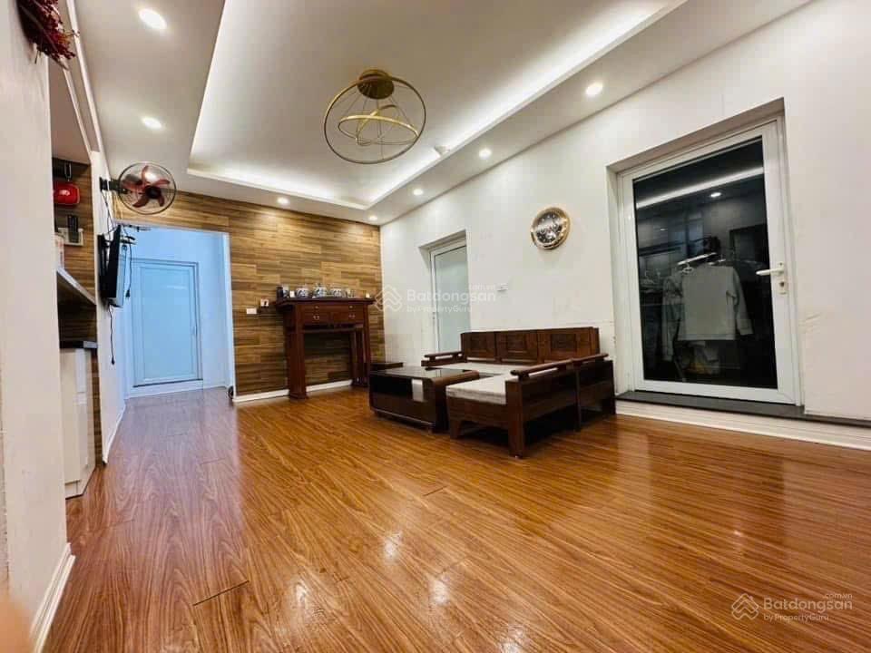 Bán căn hộ "size xxxl" 120m2 giữa lòng thanh xuân, sổ đỏ chỉ 62m2, ô tô chạy vòng quanh nhà 4.35tỷ