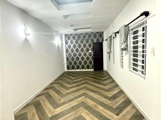 Bán gấp nhà riêng 6pn, 4wc, 60m2 giá tốt tại nguyễn văn lạc, p19, bình thạnh, hcm