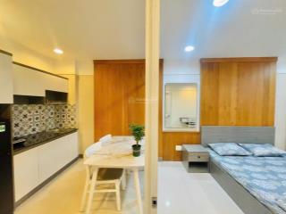 Căn hộ tách bếp máy giặt riêng có cửa sổ ngay tân bình