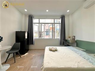 Căn hộ tách bếp cửa sổ ngay tân bình ngã tư bảy hiền giáp tân phú quận 10