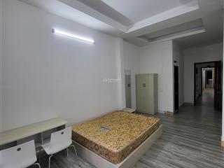 Cho thuê chdv tách bếp ntcb ~40m2  hậu giang, p4, tân bình  sát sân bay