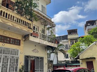 Bán nhà phố đội cấn, dt 68m, 14.6 tỷ