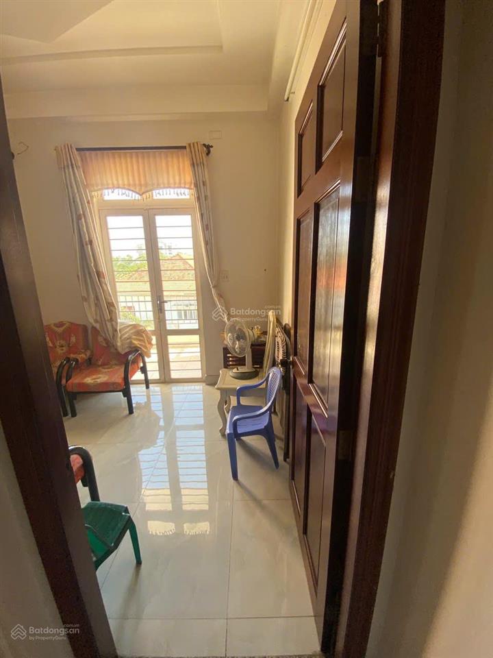 Hot ! cần bán nhà đi định cư sau cc vista, an phú, q2 dt 100 m2, nhỉnh 2x tỷ