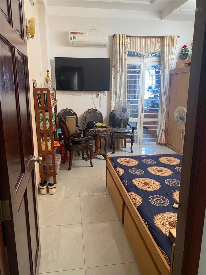 Hot ! cần bán nhà đi định cư sau cc vista, an phú, q2 dt 100 m2, nhỉnh 2x tỷ