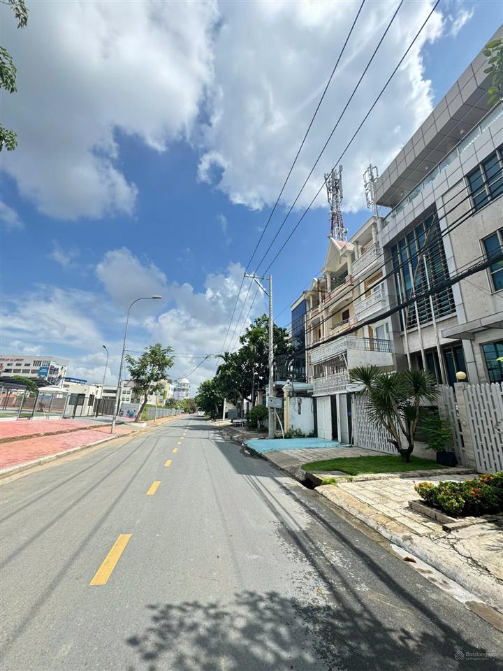 Chính chủ bán đất mt giang văn minh 90m2 chỉ 26 tỷ