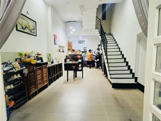 Bán nhà 4 tầng, hẻm xe hơi thông, sát mặt tiền luỹ bán bích 4x11.7m, 47m2 giá 6. x tỷ tl