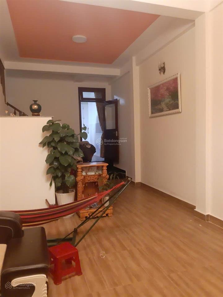 Nhà phố đẹp trung tâm đà lạt nguyễn trung trực 8.3 tỷ , hẻm lớn thông thoáng, tiện kinh doanh