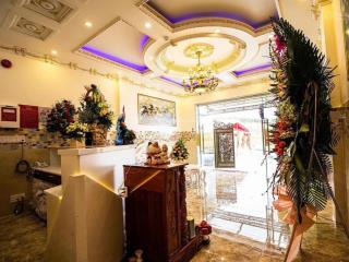 Homestay 13 phòng ngay mặt tiền hai bà trưng trung tâm đà lạt, giá chỉ 13.6 tỷ