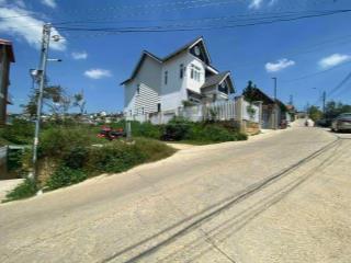 9,1 tỷ chỉ còn 8,2 tỷ, 252m² đất hoàng hoa thám, ngay trung tâm đà lạt