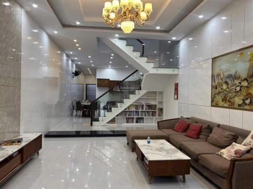 Cho thuê nhà mới đẹp hẻm xe hơi 9/15 phạm văn hai, phường 5, quận tân bình.