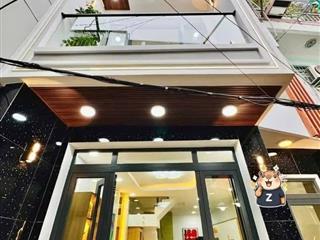 🚨🏡🔥AN NINH TUYỆT ĐỐI – NHÀ 1 TRỆT 2 LẦU – TRUNG TÂM LONG TRẠCH 📍 – DIỆN TÍCH 105M² 📏 – GIÁ CỰC RẺ CHỈ 2 TỶ 5