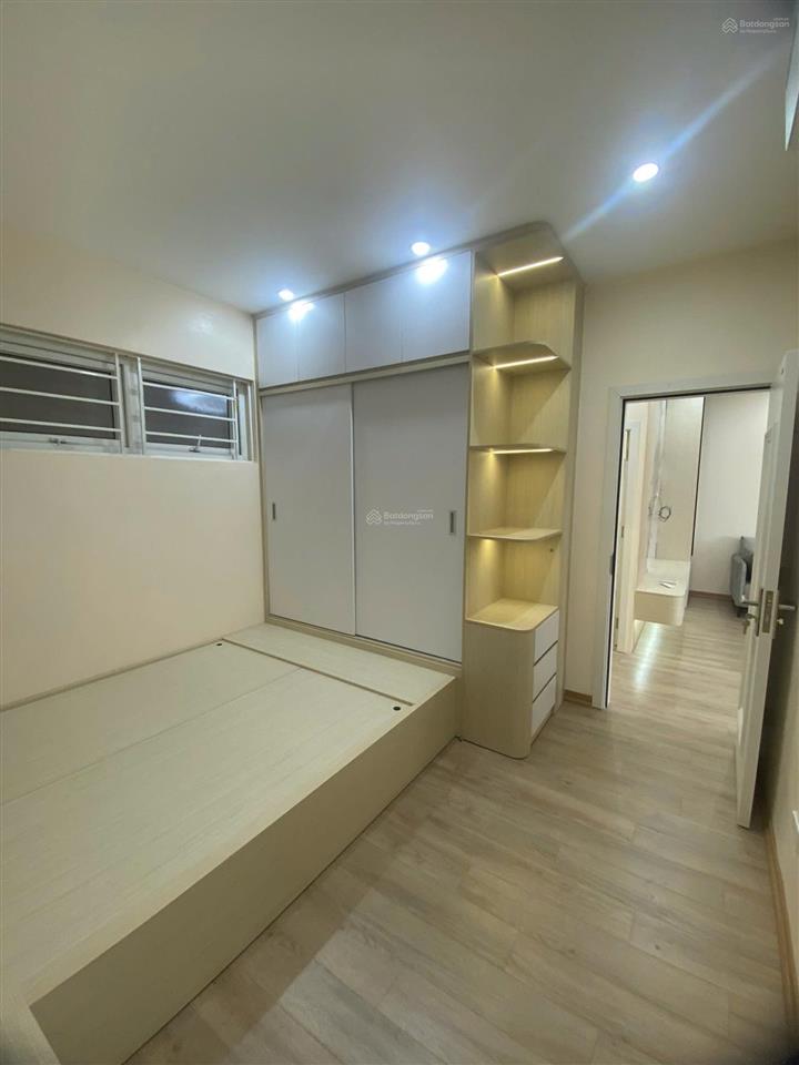 Cần tiền bán căn 64m đại kim building 3 ngủ full nội thất
