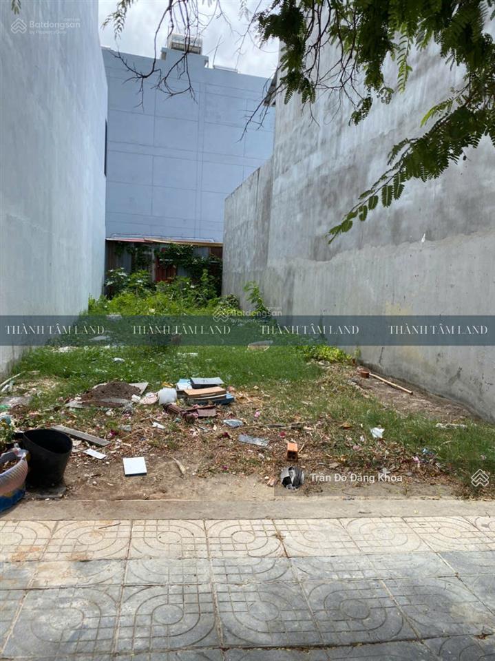 Siêu phẩm lô đất 97m2 90m2 thổ cư, cách biển 200m, mặt tiền đường nguyễn chí thanh cách biển 200m