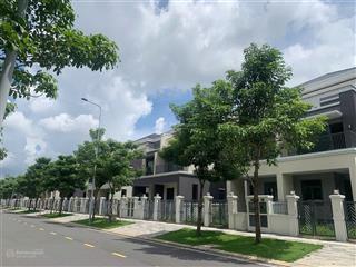 Nhà phố 8x20 đường 19m ngay clubhouse giá 9,15 tỷ.  0974 597 ***