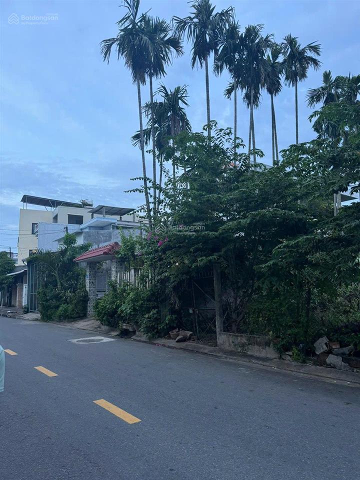 Bán 200m2 đất mặt tiền đường nguyễn du, ( đối diện đại học công nghiệp cũ)