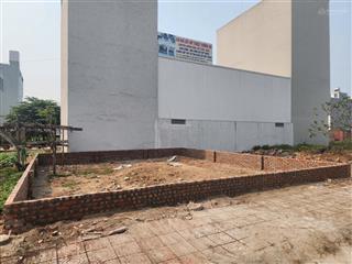 Bán lô đất 110m2 mt 9.5m siêu đẹp đất phân lô vài bước chân ra đường trịnh văn bô giá đầu tư