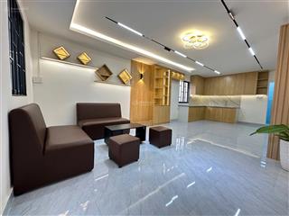 Nhà đẹp giá rẻ tân phú, thích hợp mua ở ngay