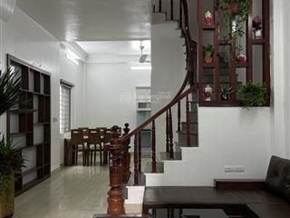 Nhà đẹp yên lũng. sổ vuông vắn. full nội thất. dân xây tâm huyết, chắc chắn