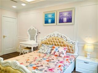Chính chủ cho thuê căn hộ 2pn, 113m2 royal city