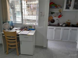 Cho thuê căn hộ chung cư gần trường học , bệnh viện và chợ