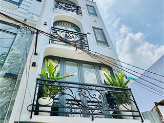 Chủ nhà lớn tuổi bán gấp nhà đường lê quang sung  q6. 72m2, đang cho 25tr/th gần chợ bình tây