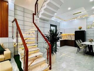 Cần tiền bán gấp căn nhà đường nguyễn thị định, quận 2. giá chỉ 6 tỷ còn thương lượng