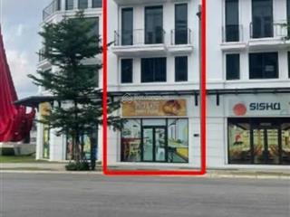 Xuất ngoại giao shophoues trục phố đi bộ vlasta giá rẻ nhất mặt bằng