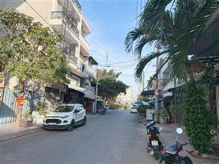 Cần tiền gấp  giảm sốc 1.5 tỷ  hxh 6.5m q. gv  372m2 (nh 9.8m)  giá chỉ 74 tr/m2  bán 27.5 tỷ