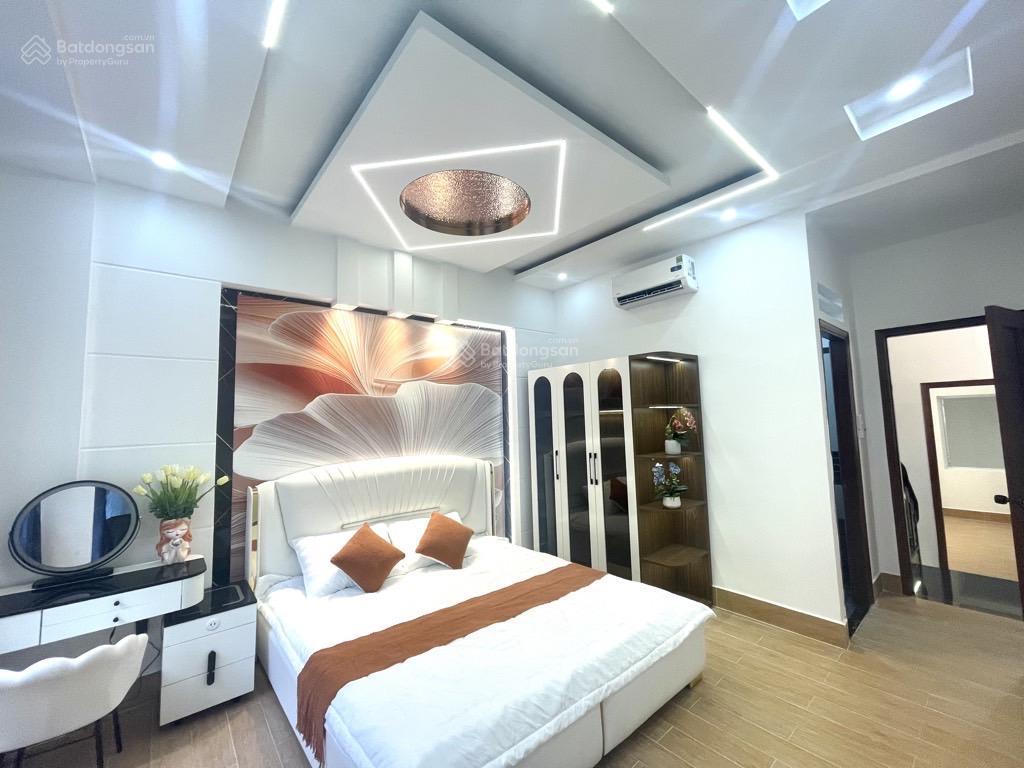 Bán nhà mặt tiền kinh doanh 4 tầng đường số 8 gần công viên làng hoa 62m2( 4x 16) sổ hồng riêng