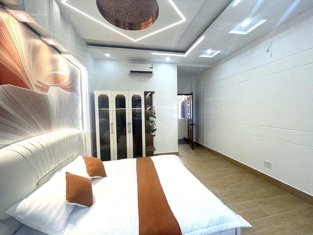 Bán nhà mặt tiền kinh doanh 4 tầng đường số 8 gần công viên làng hoa 62m2( 4x 16) sổ hồng riêng