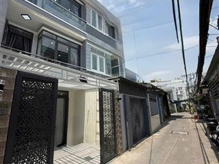 Chính chủ bán nhà ở sư vạn hạnh/p.10/quận 10 giá 3ty5 dt64m² gần trung tâm thương mại vạn hạnh môn