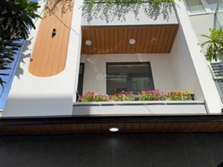 Bán gấp nhà bên nguyễn văn lượng/p.17/gò vấp dt69,3m² giá 3tỷ480 . nhà có hợp đồng thuê 20 triệu
