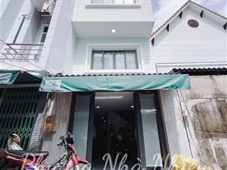 Nhà còn hđ thuê 17 triệu ở trần bình trọng/p.1/quận 5 dt58,5m² giá 3tỷ6.gần trường cđ kt đối ngoại
