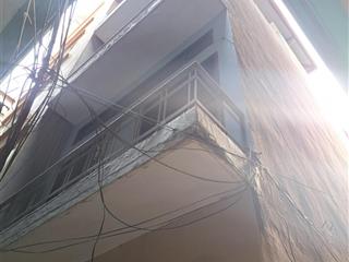 Bay nhanh. bán nhà ngọc hà 35m2*4t, lô góc 3 mặt ngõ, 4 ngủ, cách ô tô 30m, 8.3 tỷ