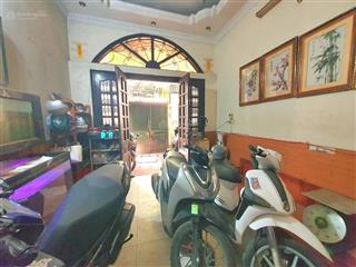 Bán nhà giang văn minh, 34m2*4t, 4 ngủ, lô góc 2 mặt mở cửa sổ, cách ô tô 20m, 8.4 tỷ