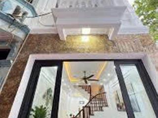 Bán nhà kim mã, ô tô đỗ cách 50m, 54m2 4 tầng, 5pn, mt 4.5m 2 thoáng, chỉ 11.3 tỷ  0363 737 ***