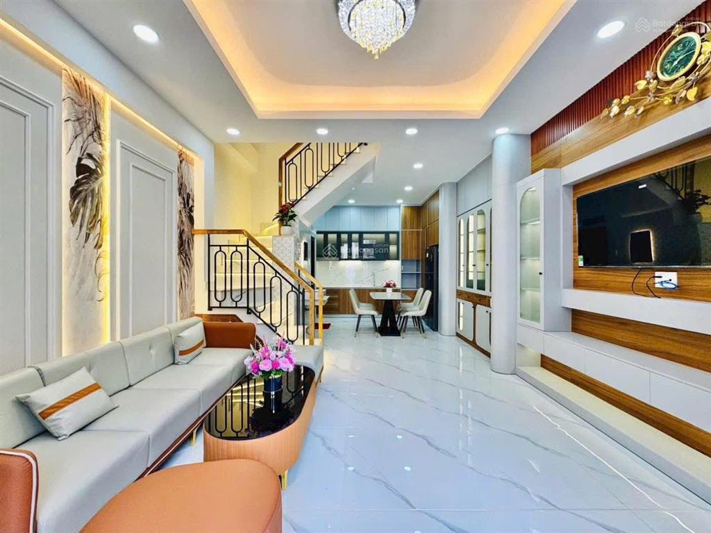 Nhà đẹp ở ngay! hxh phan xích long, phú nhuận giá 5 tỷ 220 triệu/ dt (4,7x14,2) vuông vức  2 tầng