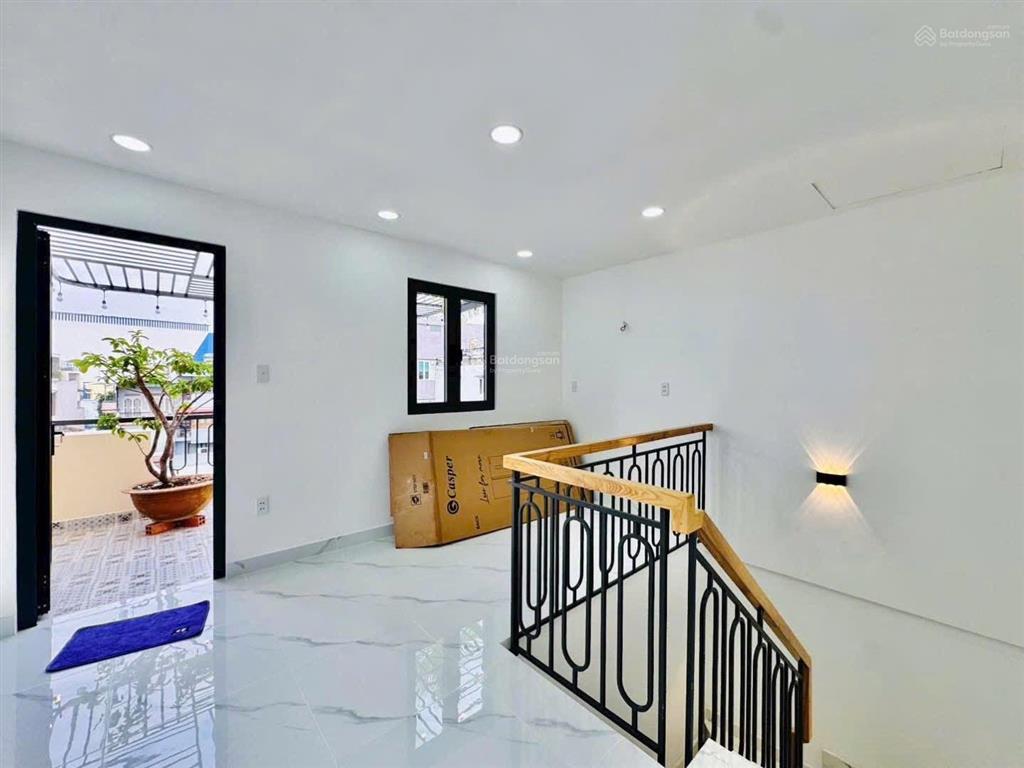 Nhà đẹp ở ngay! hxh phan xích long, phú nhuận giá 5 tỷ 220 triệu/ dt (4,7x14,2) vuông vức  2 tầng