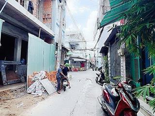 Bán nhà 2 tầng  xe hơi đậu cửa đ. đoàn văn bơ, quận 4  ngang đẹp 5,26m*13m  chỉ hơn 6 tỷ