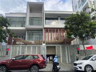 Chuyển nhượng biệt thự golden star, nguyễn thị thập, quận 7. 36 tỷ (còn thương lượng)