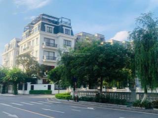 Biệt thự lideco trạm trôi góc siêu đẹp, 210m², nội thất nhập 5 tầng, full nội thất, sổ đỏ, giá tốt